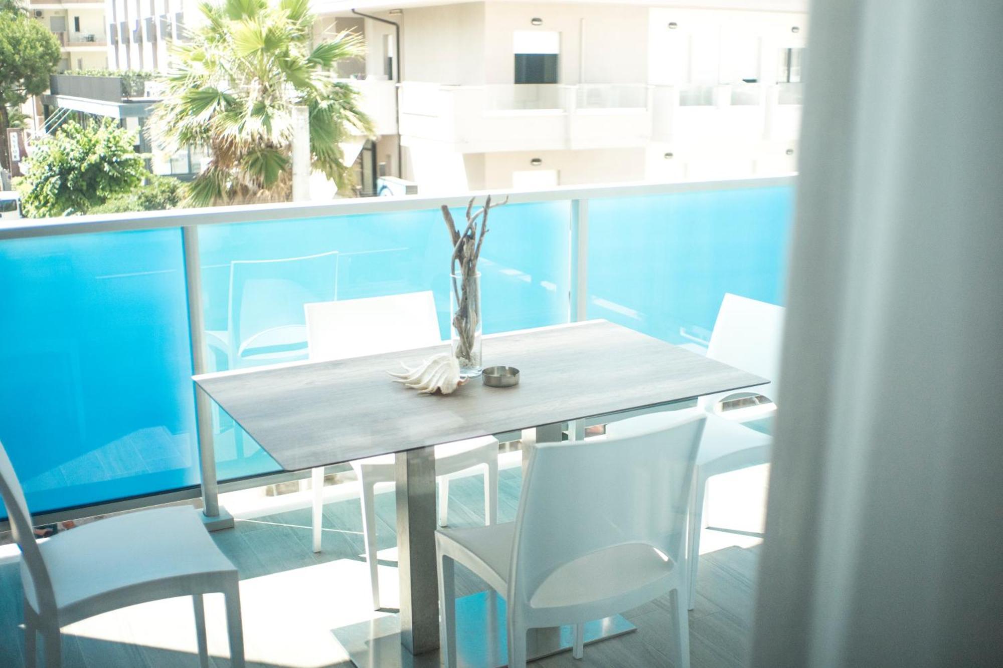 Hotel Doge Alba Adriatica Luaran gambar