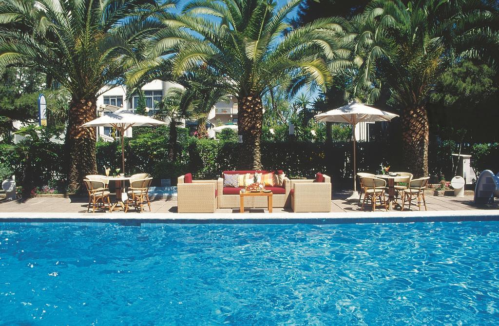 Hotel Doge Alba Adriatica Luaran gambar